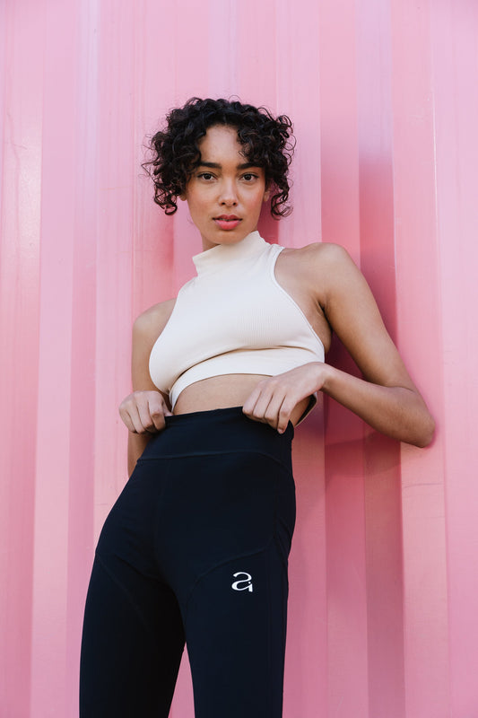 Polyamide ou coton : quel tissu choisir pour son legging de sport ?